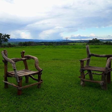 Pousada Serra Da Canastra Delfinópolis 外观 照片